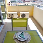 Algarve Vibes 2, Wifi, Pool, Ac Lägenhet Portimão