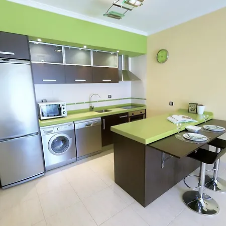 Algarve Vibes 2, Wifi, Pool, Ac * פורטימאו