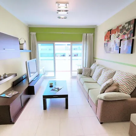 Algarve Vibes 2, Wifi, Pool, Ac * פורטימאו