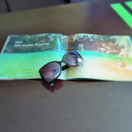 Algarve Vibes 2, Wifi, Pool, Ac * Portimão