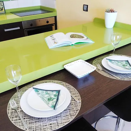 Algarve Vibes 2, Wifi, Pool, Ac Apartamento Portimão