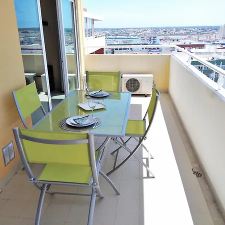 Algarve Vibes 2, Wifi, Pool, Ac * Portimao